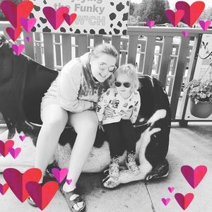 Meet your Posher, Tan-nickole